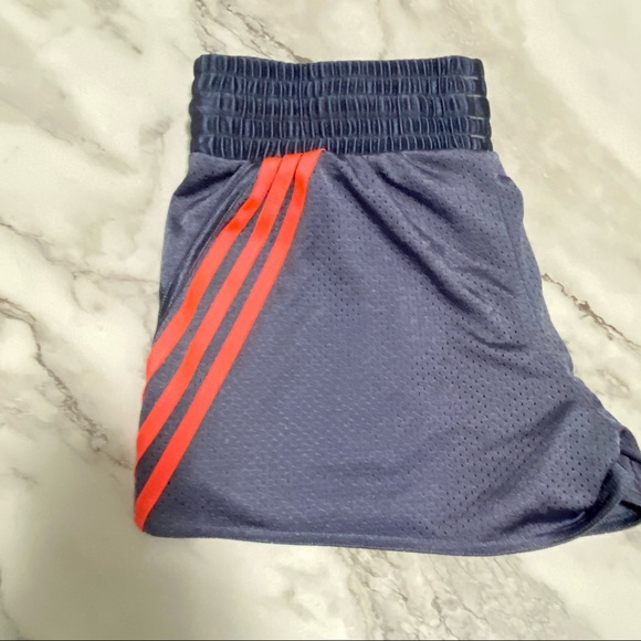 🛍 3/$45 Adidas Workout Shorts - Picture 4 of 5